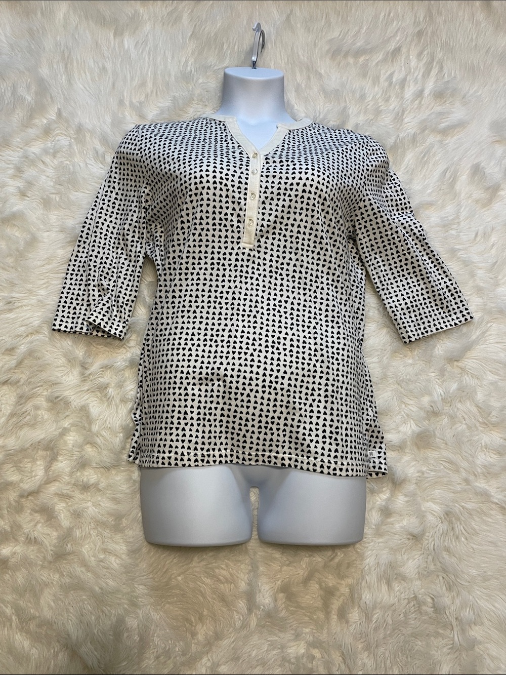 Victoria's Secret Vintage 2014 White Black Hearts Printed Henley Tunic Top Large